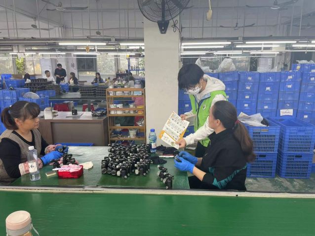 三鄉(xiāng)鎮(zhèn)開展“加強(qiáng)禁毒宣傳， 共創(chuàng)無毒企業(yè)”活動照片1.jpg